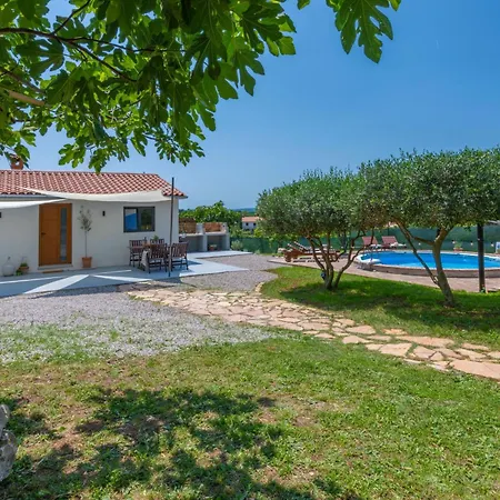 Casa Di Nonna Ida, Perfect And Cozy Ferienhaus